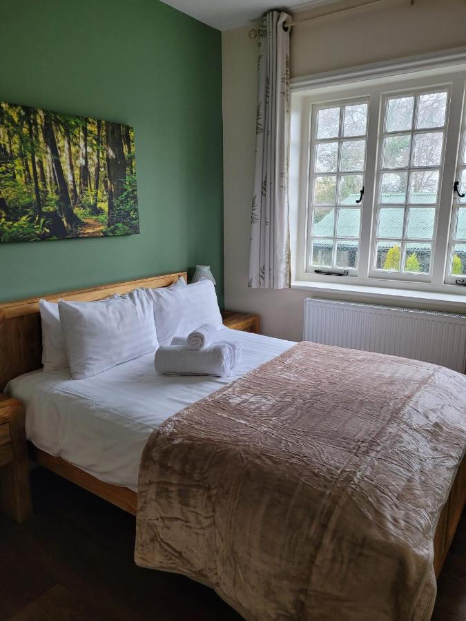 The Trusty Servant Inn Lyndhurst Kültér fotó